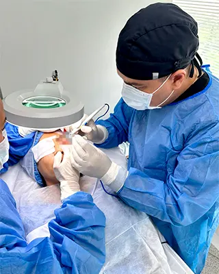 Img-Dr_Carlos_Cervantes-Procedimiento-Papá-Quirúrgicos-LCP